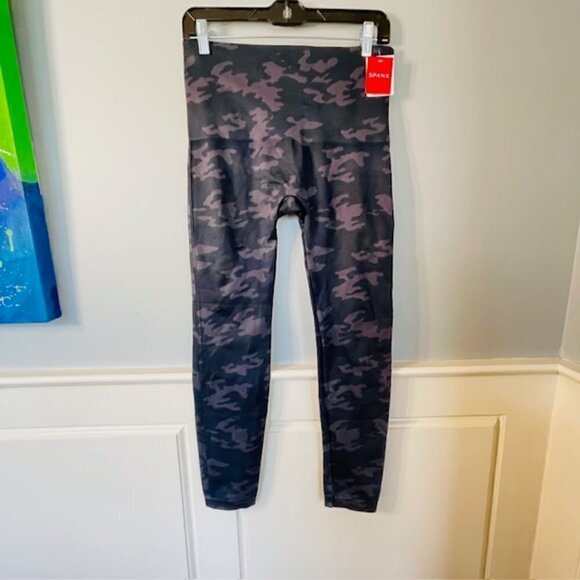 Spanx Look At Me Now NWT Seamless Leggings New Plus 1X - Picture 3 of 10